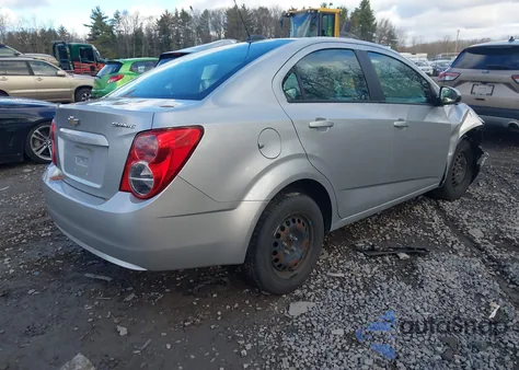 2015 Chevrolet Sonic Ls Auto z USA, uszkodzony, nr VIN 1G1JA5SG3F4126842